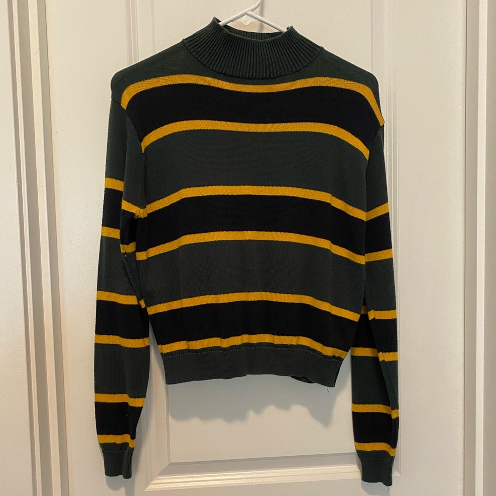 Brandy Melville sweater